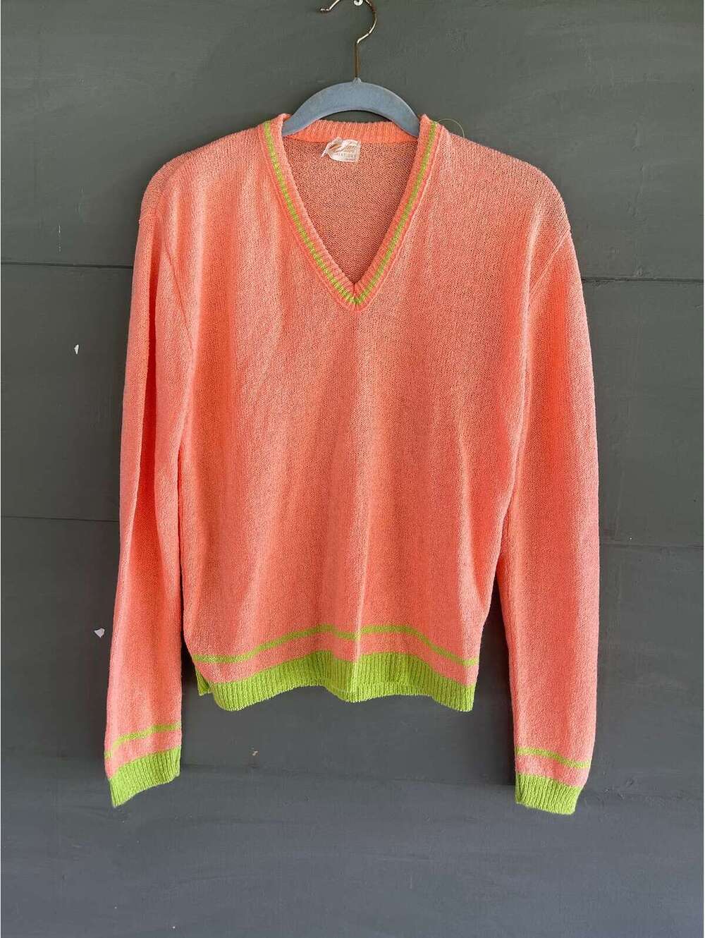 Vintage 80s lightweight sweater collegiate colorful academia medium